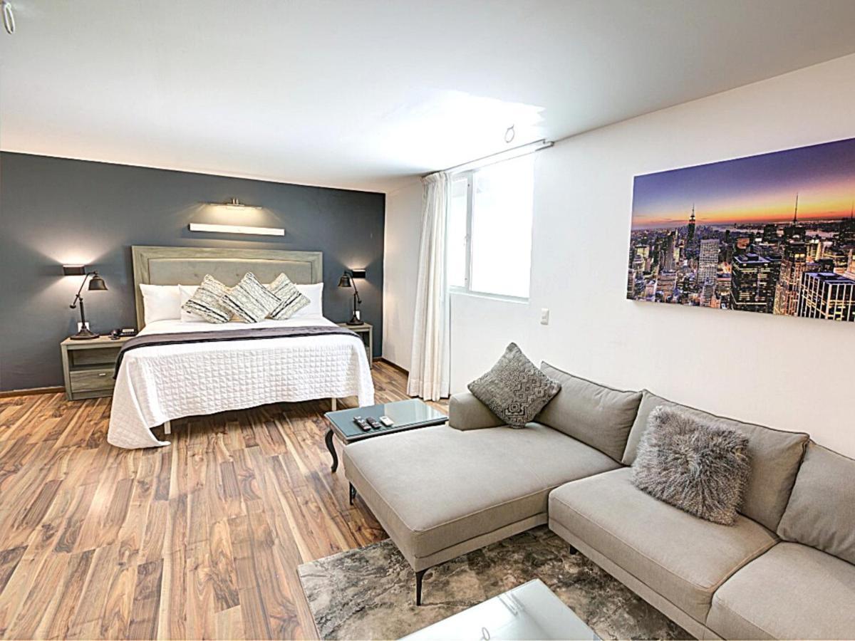 Hotel Clarum 101 Zapopan Bagian luar foto