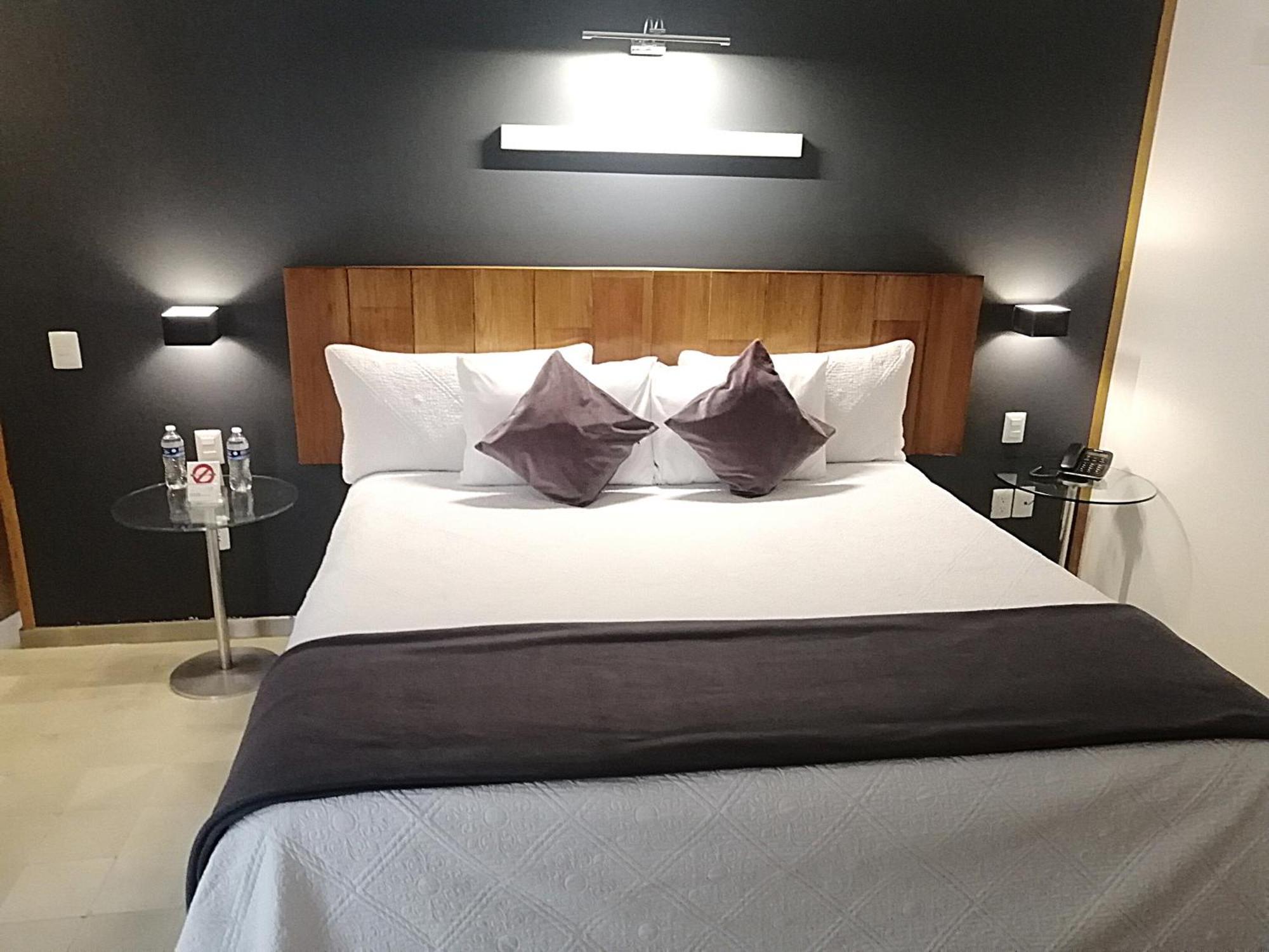 Hotel Clarum 101 Zapopan Ruang foto